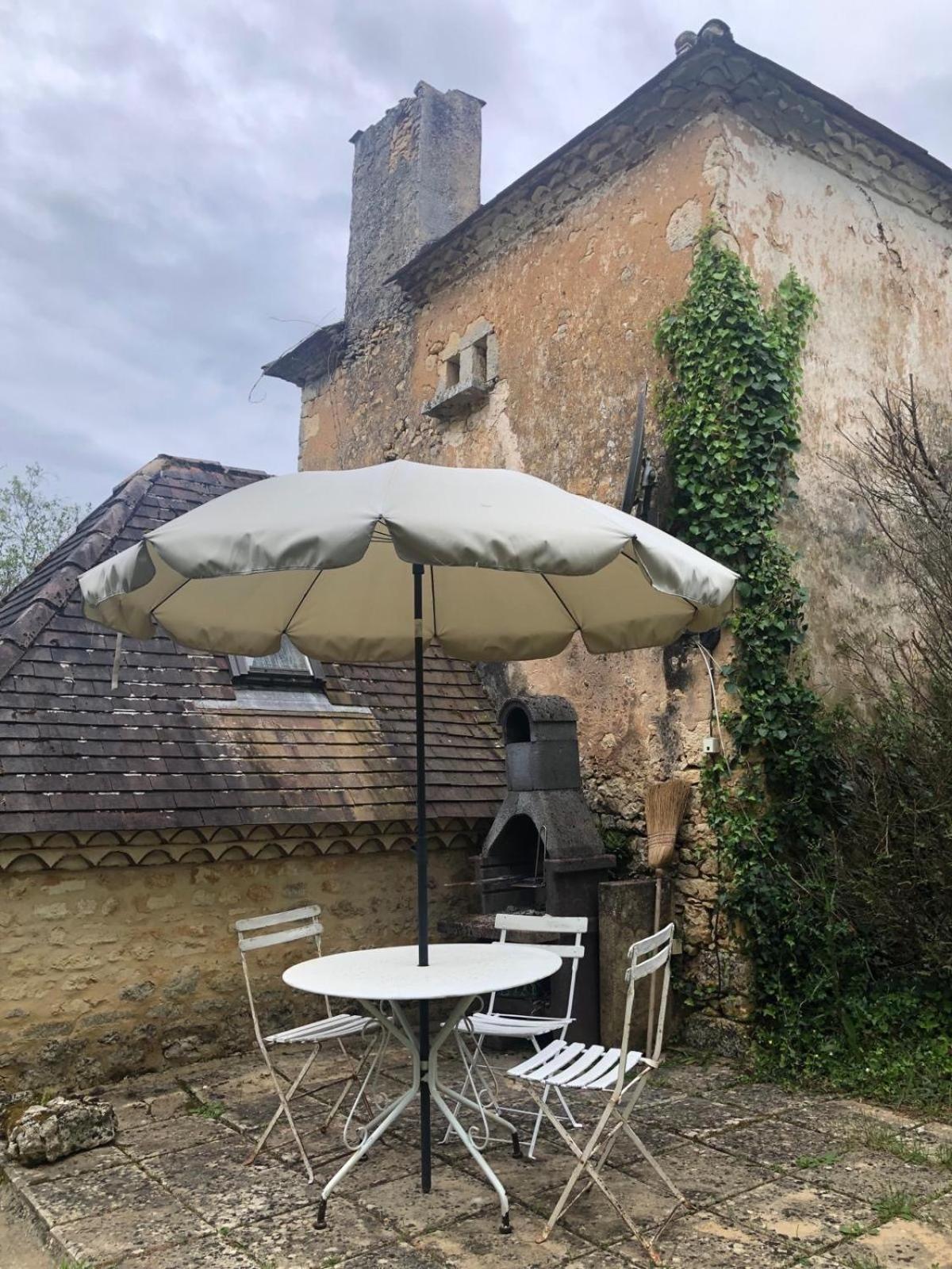 Le Manoir De St Marcel Βίλα Saint-Marcel-du-Périgord Δωμάτιο φωτογραφία